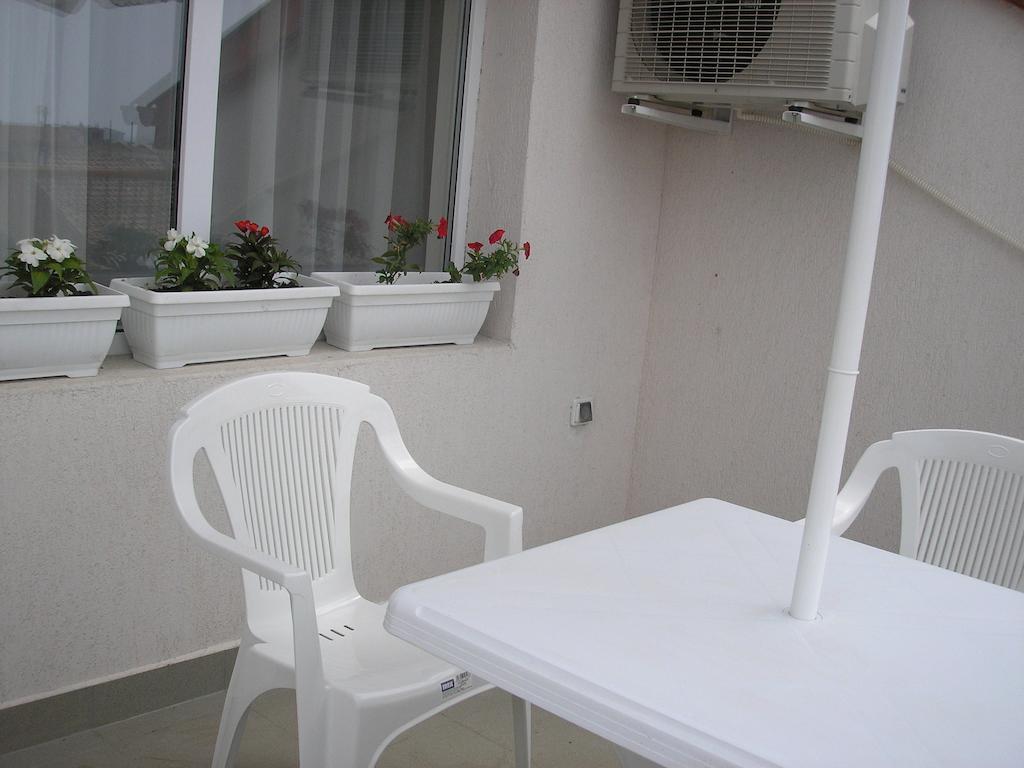 Tashevi Apartments 帕莫瑞 客房 照片