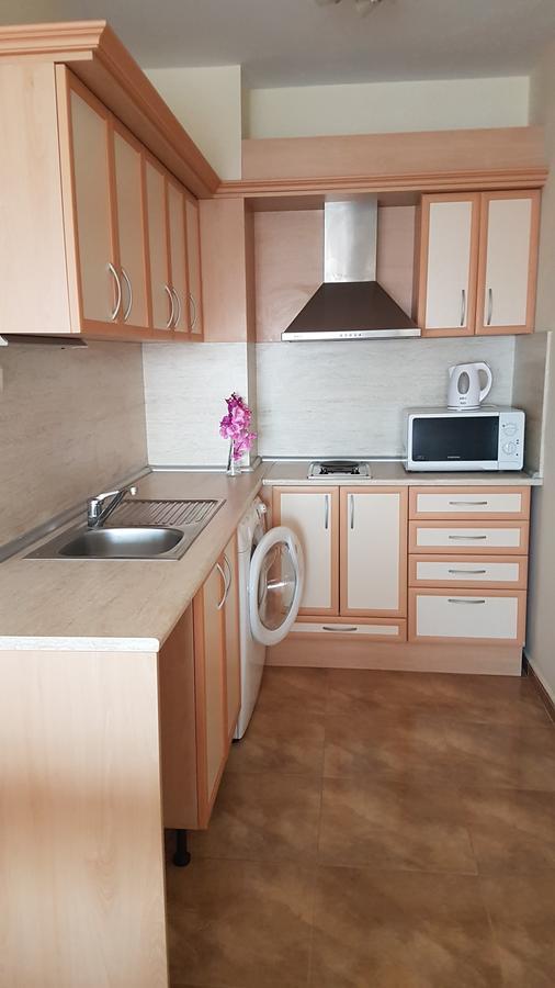 Tashevi Apartments 帕莫瑞 外观 照片